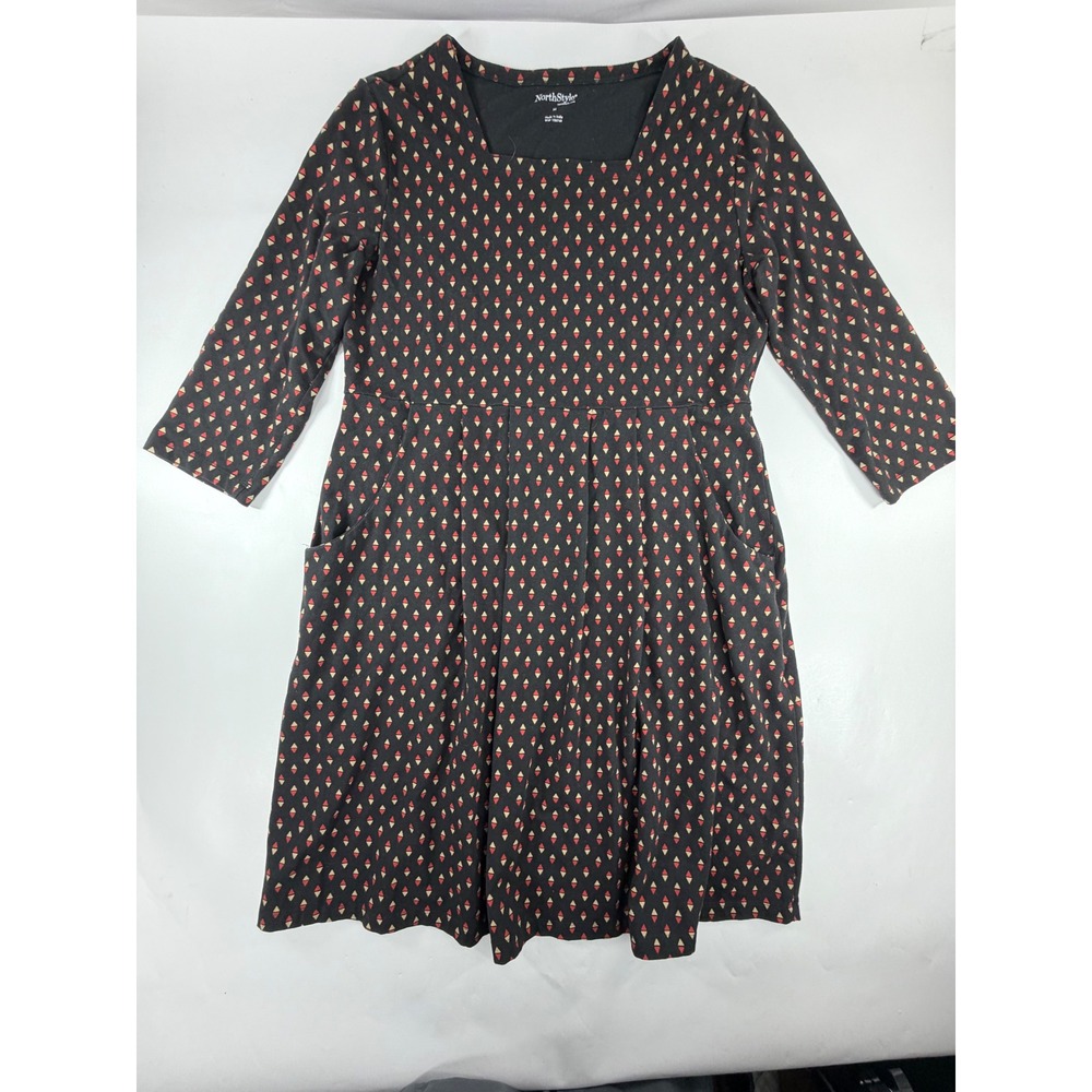NorthStyle Womens M Black Red Geometric Print Square Neck Fit Flare Pocket Dress
